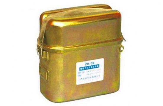 點(diǎn)擊查看詳細(xì)信息<br>標(biāo)題：隔絕式化學(xué)氧自救器 閱讀次數(shù)：2351