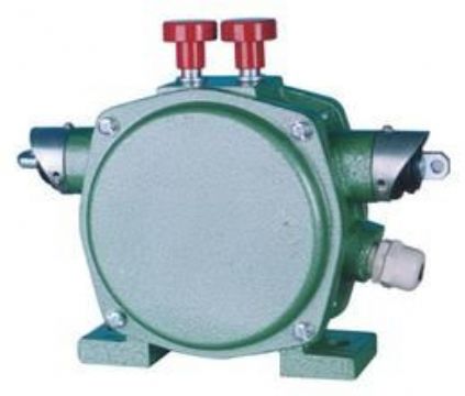 點(diǎn)擊查看詳細(xì)信息<br>標(biāo)題：KLB-T-S雙向平衡拉繩開關(guān)15 閱讀次數(shù)：1976