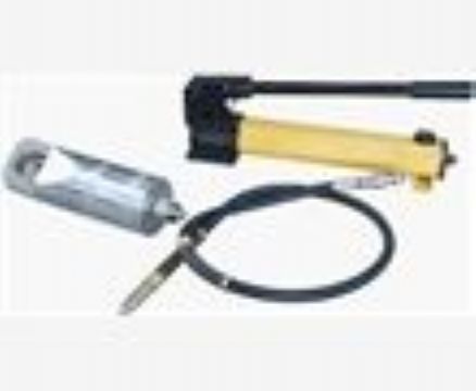 點擊查看詳細信息<br>標題：液壓螺帽破切器 閱讀次數(shù)：2371