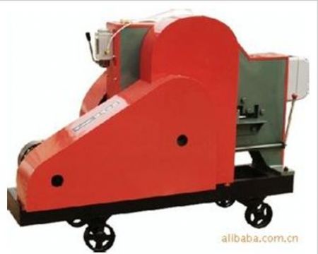 點(diǎn)擊查看詳細(xì)信息<br>標(biāo)題：180型槽鋼切斷機(jī) 閱讀次數(shù)：1928