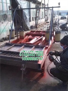 點(diǎn)擊查看詳細(xì)信息<br>標(biāo)題：鐵路專用草支墊生產(chǎn)廠家 閱讀次數(shù)：4213