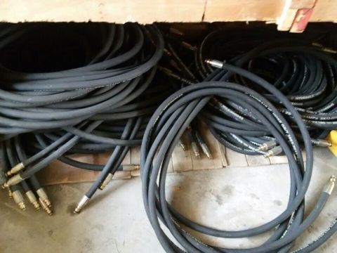 點擊查看詳細信息<br>標(biāo)題：膠管高壓膠管 直徑19 直徑25  15898635797 閱讀次數(shù)：2115