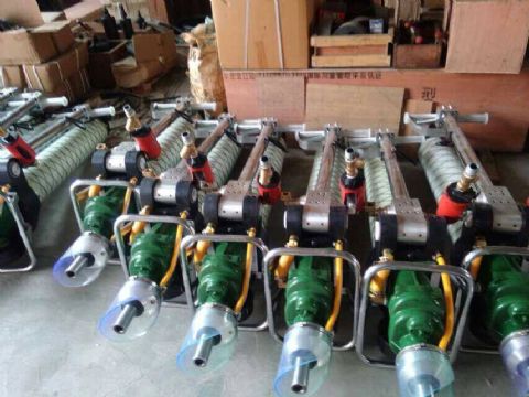 點擊查看詳細信息<br>標題：MQT-130/2.8型氣動錨桿鉆機15898635797 0537-3202711 閱讀次數(shù)：2580